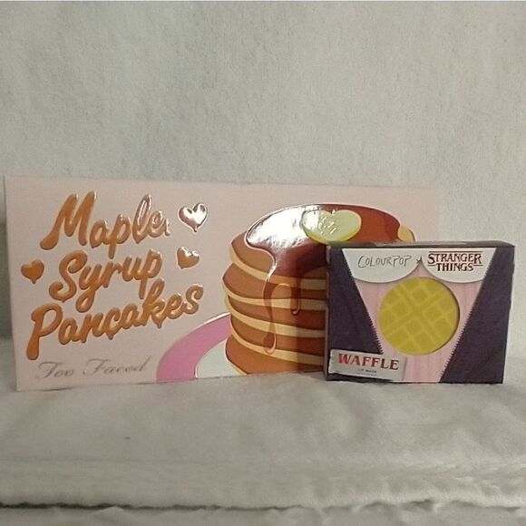 Waffle Makeup Duo - Picture 1 of 8